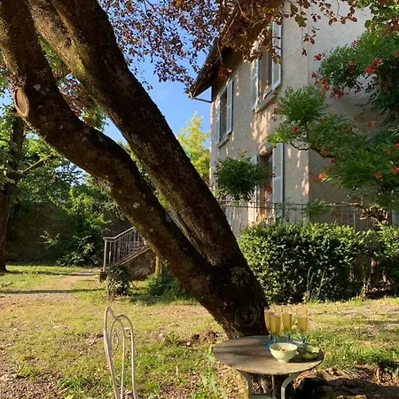 Domaine Jacqueline Pere & Filles Bed & Breakfast *